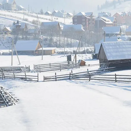 Szálloda Karpatski Zori Bukovel