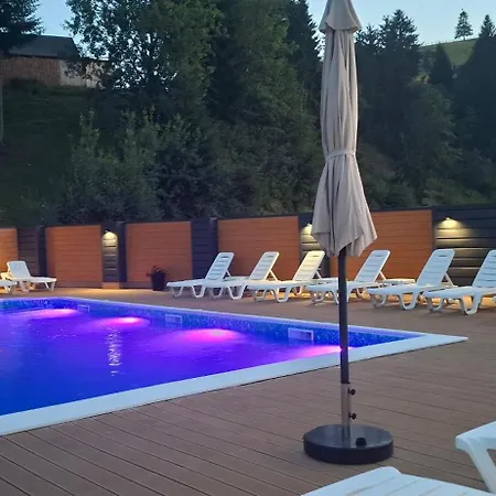 Karpatski Zori Szálloda Bukovel