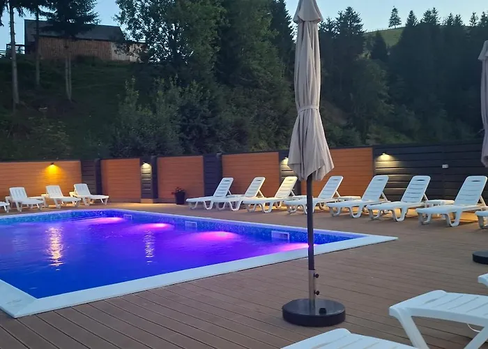 Karpatski Zori Otel Bukovel