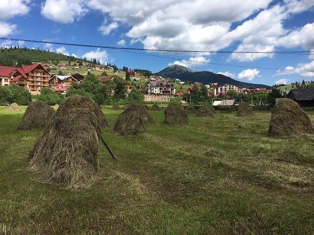 Otel Karpatski Zori