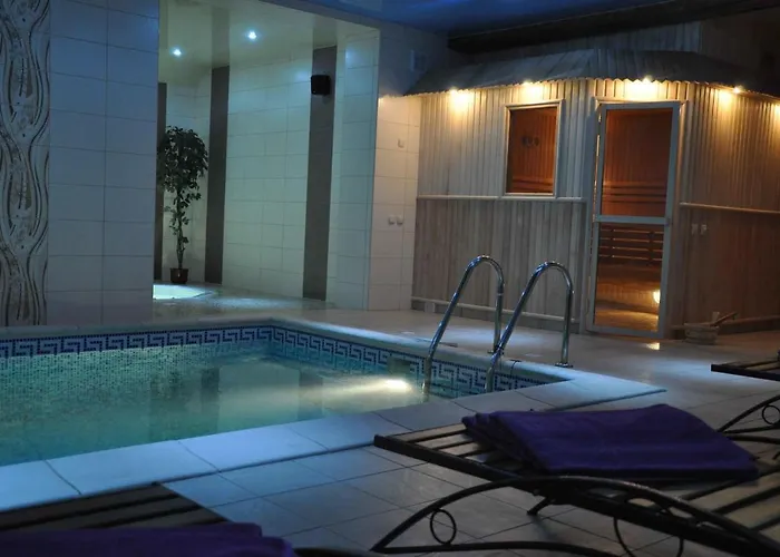 Otel Karpatski Zori *